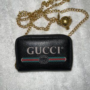 Gucci Vintage Logo Print Black Calfskin Round Zipper Women's Wallet - WOC